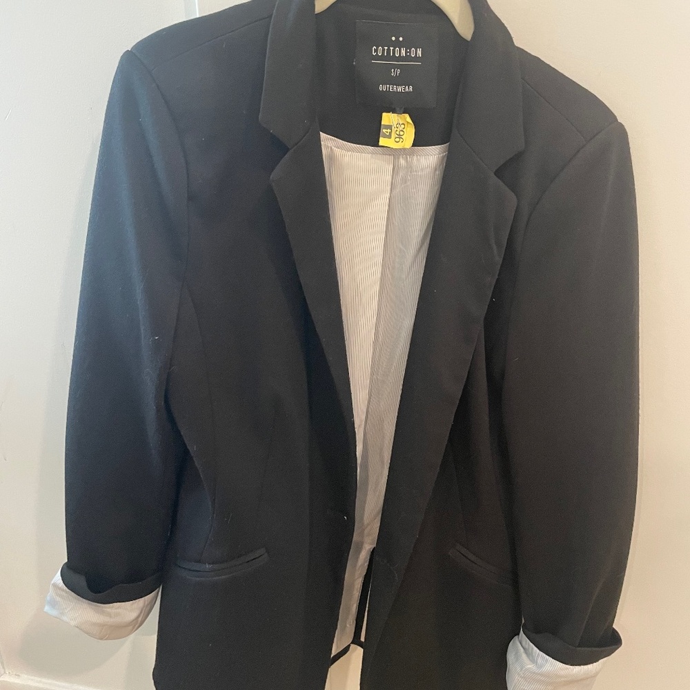 Casual black blazer - size Small
